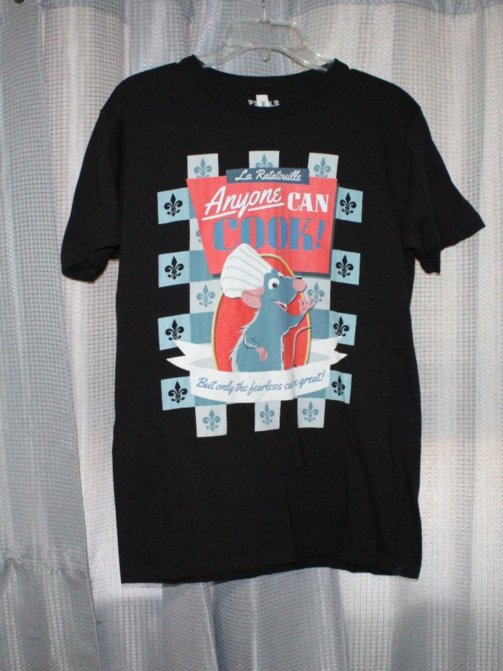 Disney Pixar Ratatouille "Anyone Can Cook" Unisex T-Shirt Black Size Medium
